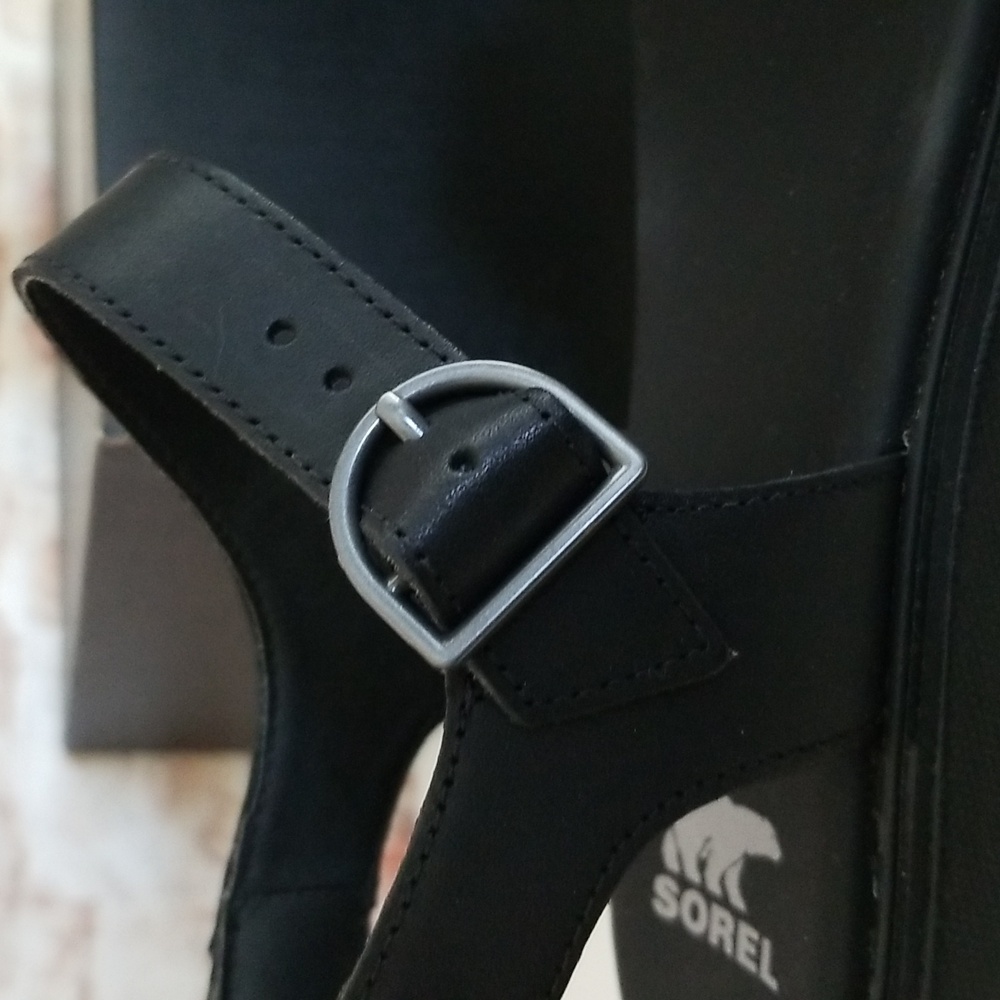 New Sorel Dayspring Platform Sandals - Picture 9 of 10